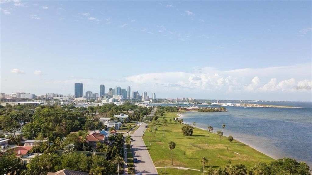 2041 BEACH DR SE, ST PETERSBURG, FL — photo 5 of 30