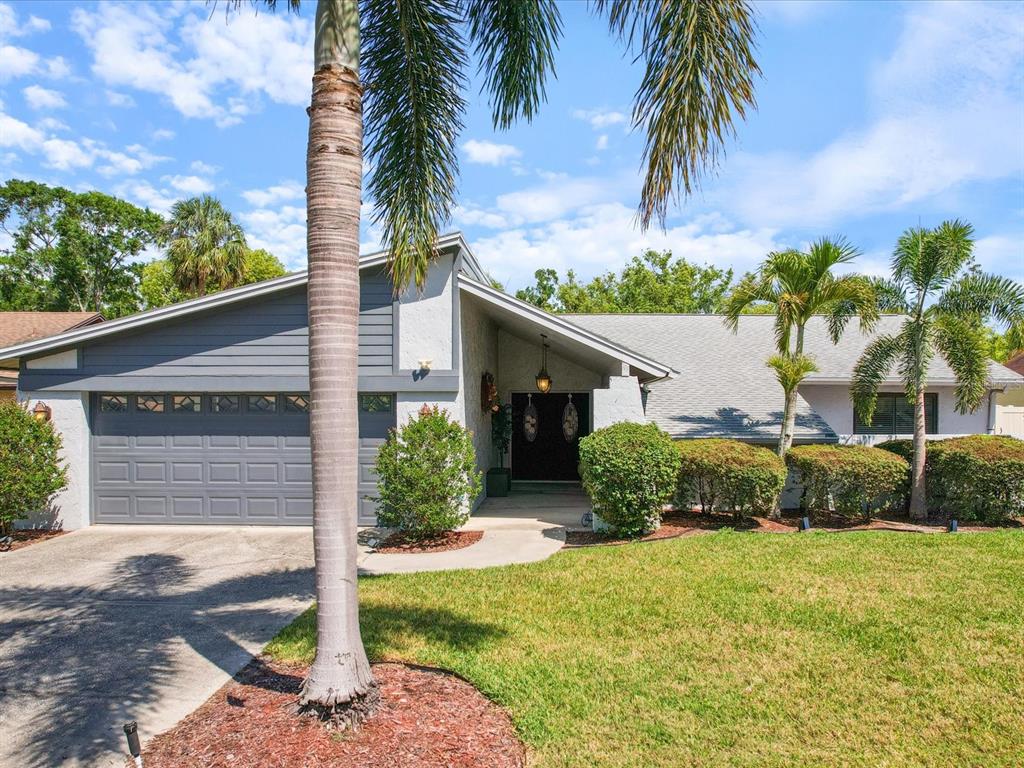 8305 PALMA VISTA LANE