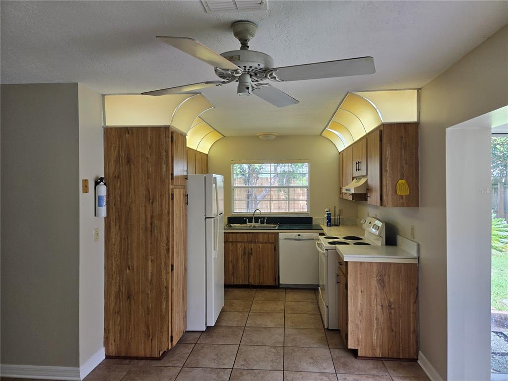 1666 TREMONT LANE, WINTER PARK, FL — photo 5 of 16