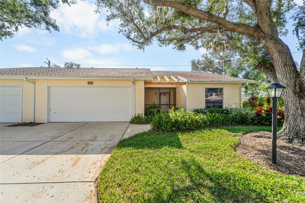 4299 OAKHURST CIRCLE E UNIT 3052