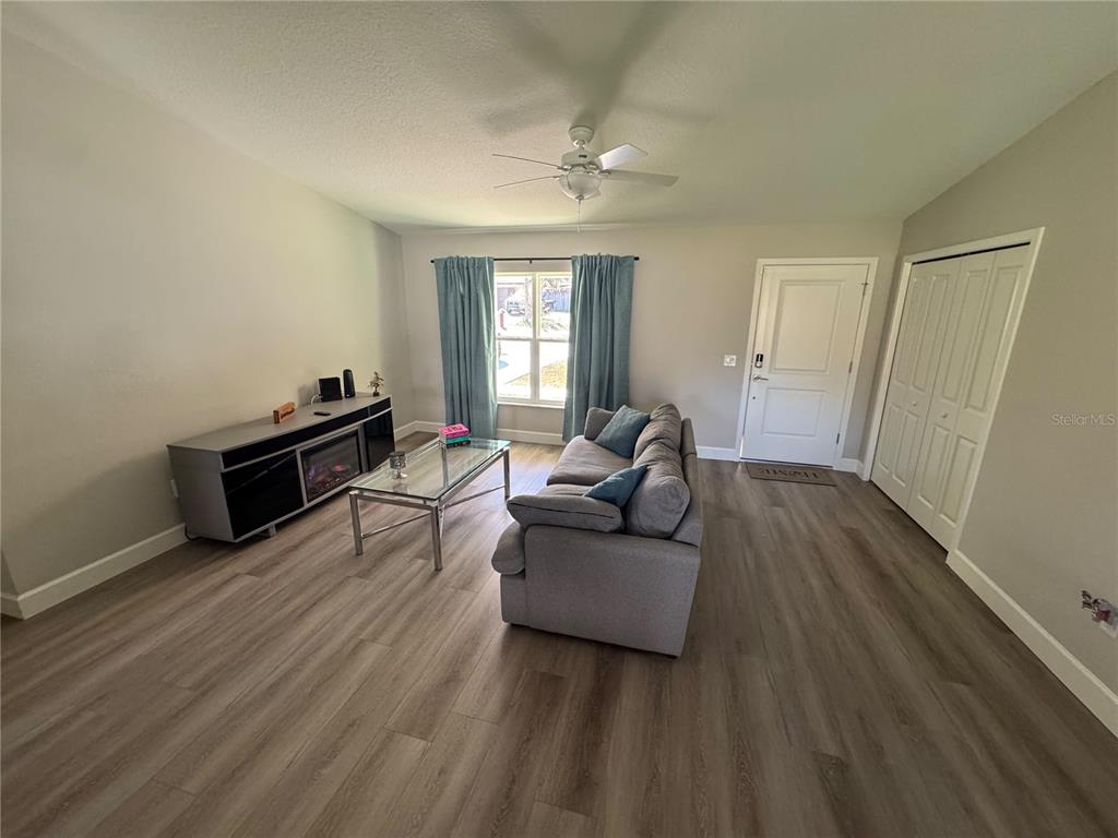 6083 NW 53RD CT, OCALA, FL — photo 4 of 21
