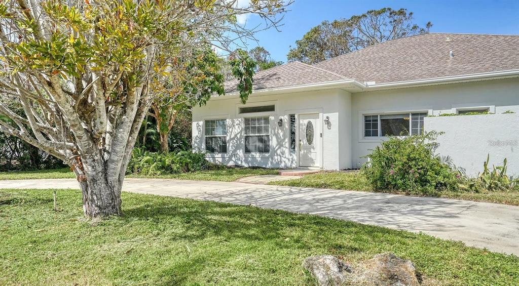 1789 LOMA LINDA STREET, SARASOTA, FL — photo 2 of 23