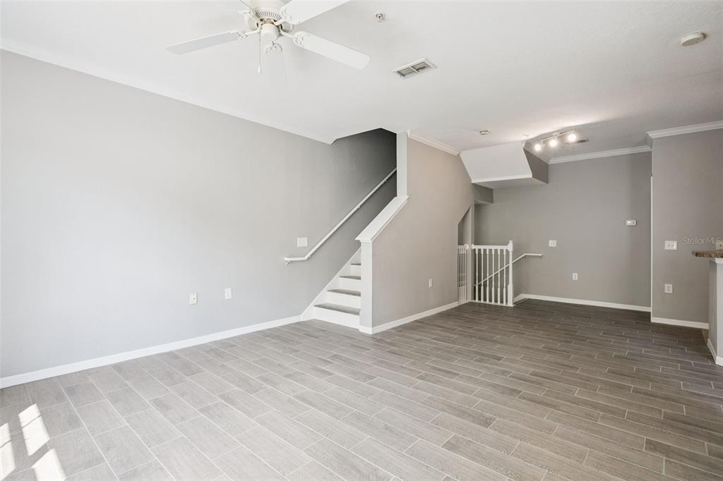 6123 METROWEST BOULEVARD UNIT 101, ORLANDO, FL — photo 4 of 32