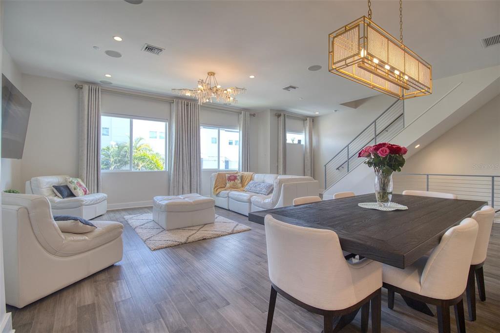 3100 W PAUL AVENUE UNIT 2, TAMPA, FL — photo 2 of 30