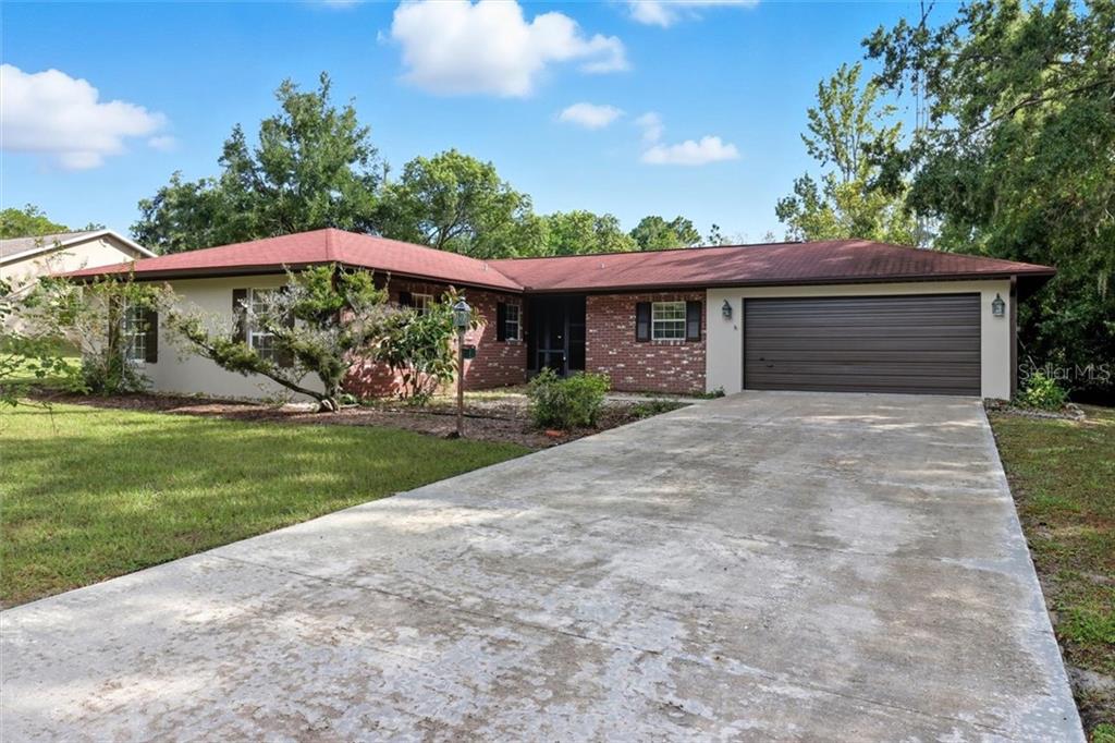 2140 W Cindy LANE