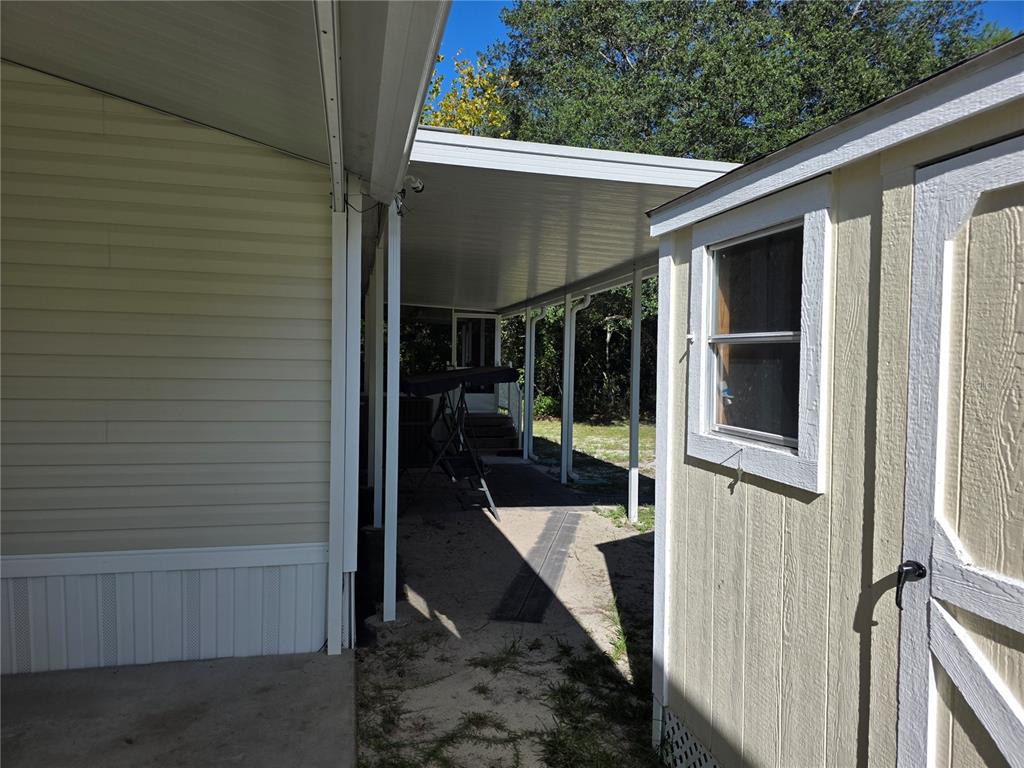 16180 NE 2ND LOOP, SILVER SPRINGS, FL — photo 4 of 26