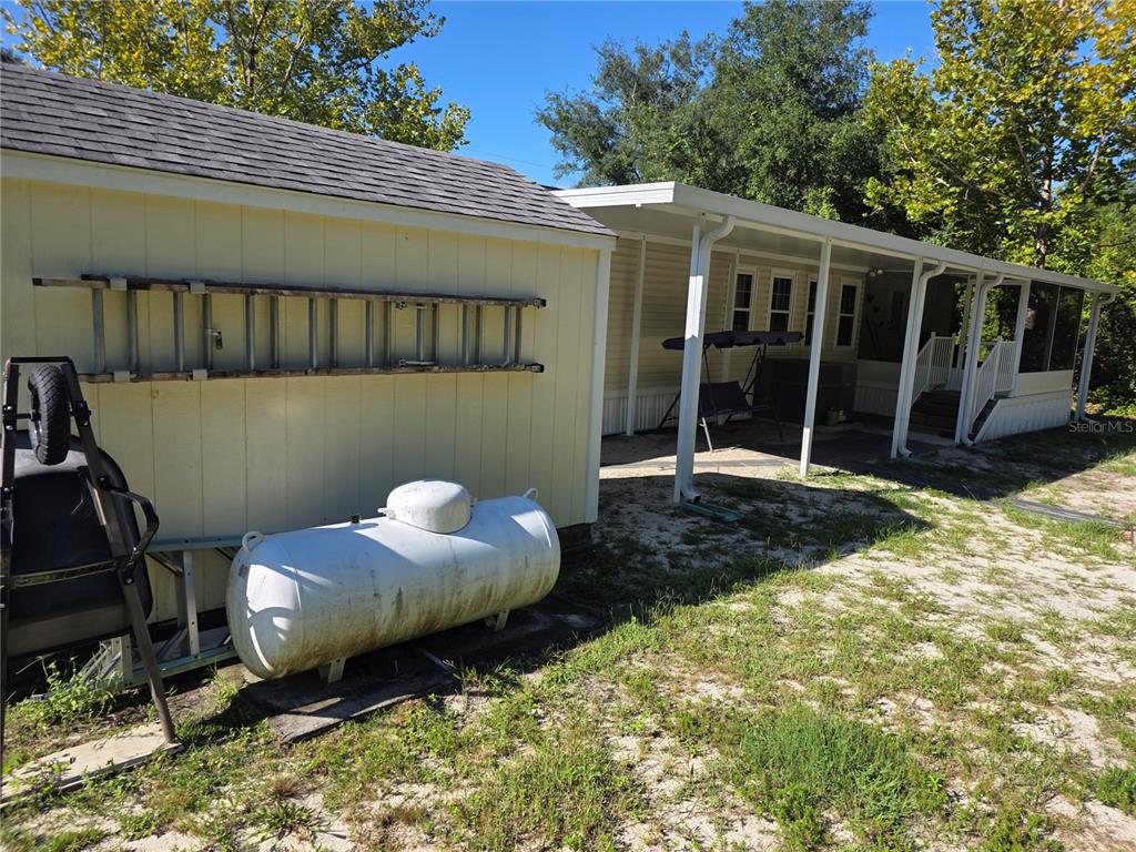 16180 NE 2ND LOOP, SILVER SPRINGS, FL — photo 5 of 26