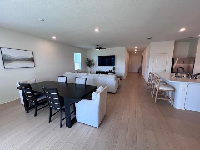 625 OVERPOOL AVENUE, DAVENPORT, FL — photo 4 of 28