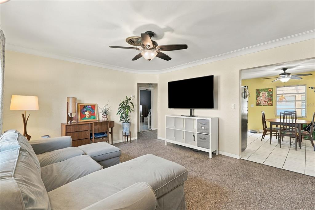 3600 YARDLEY AVENUE N, ST PETERSBURG, FL — photo 4 of 26