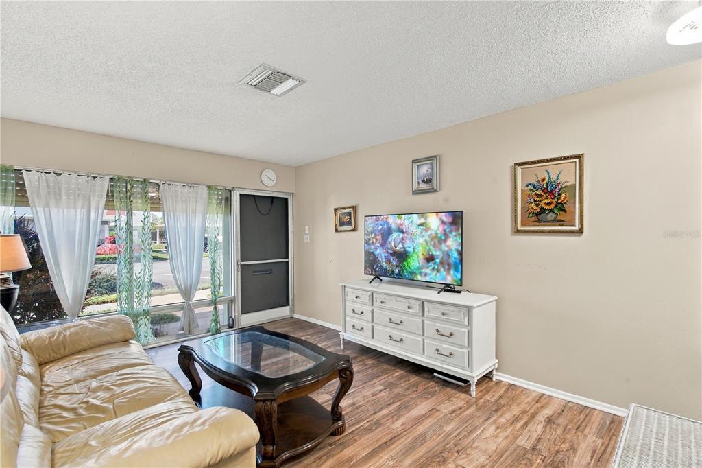 4359 TAHITIAN GARDENS CIRCLE UNIT B, HOLIDAY, FL — photo 5 of 30