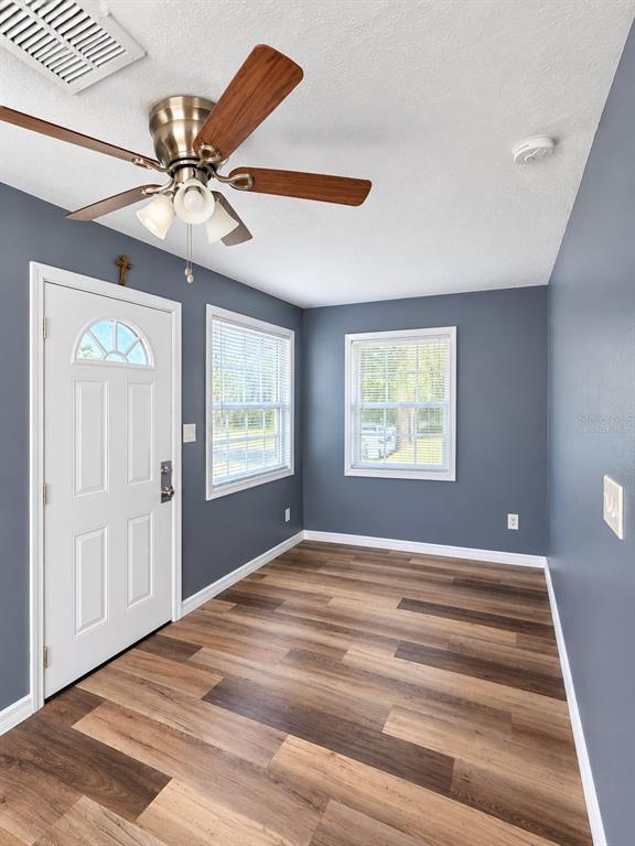 3532 38TH AVENUE N, ST PETERSBURG, FL — photo 4 of 16