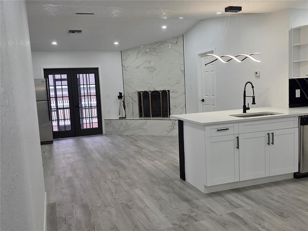 5044 ROANOKE DRIVE, HOLIDAY, FL — photo 3 of 20
