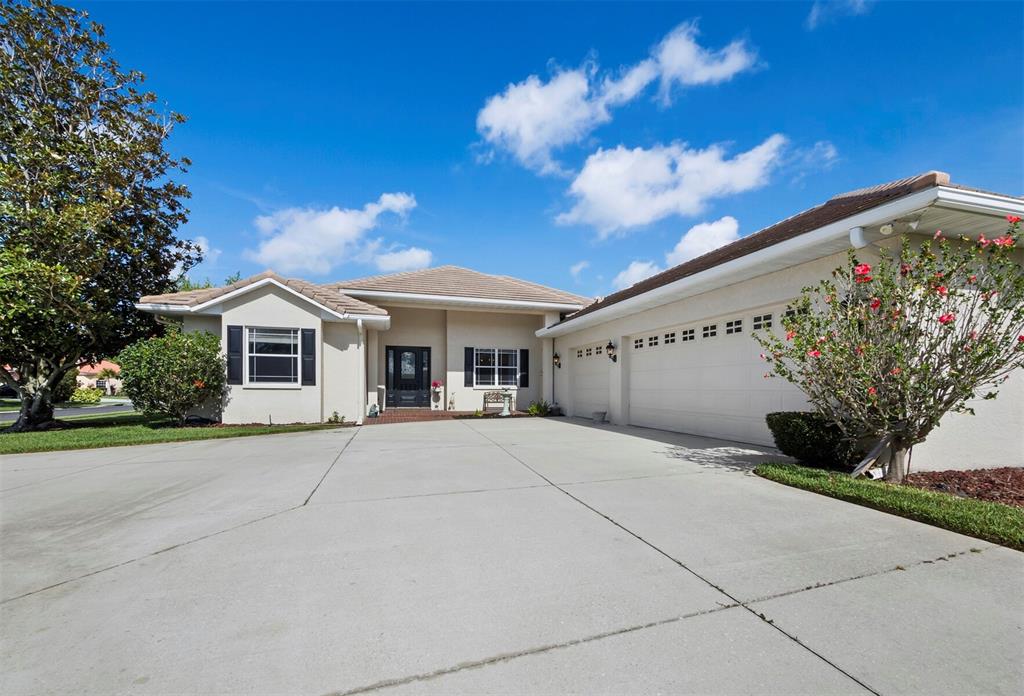 6643 BUTLERS CREST DRIVE, BRADENTON, FL — photo 4 of 30