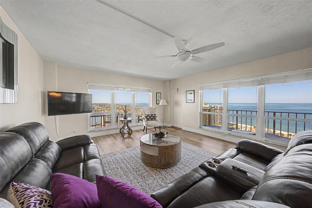 1621 GULF BOULEVARD UNIT 1601, CLEARWATER, FL — photo 3 of 30