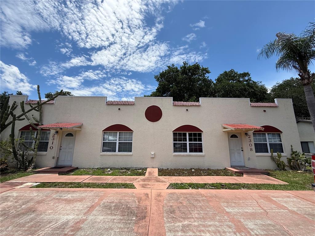 2308 FERN PALM DRIVE