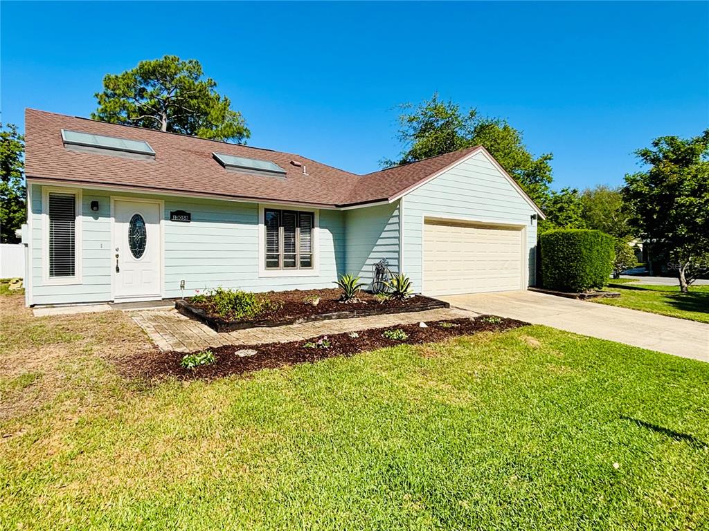 13058 BENT PINE COURT E