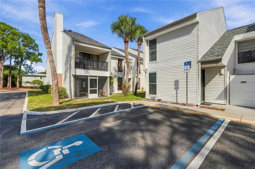 738 HAVEN PLACE, TARPON SPRINGS, FL — photo 3 of 51