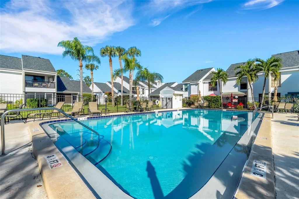 738 HAVEN PLACE, TARPON SPRINGS, FL — photo 4 of 51