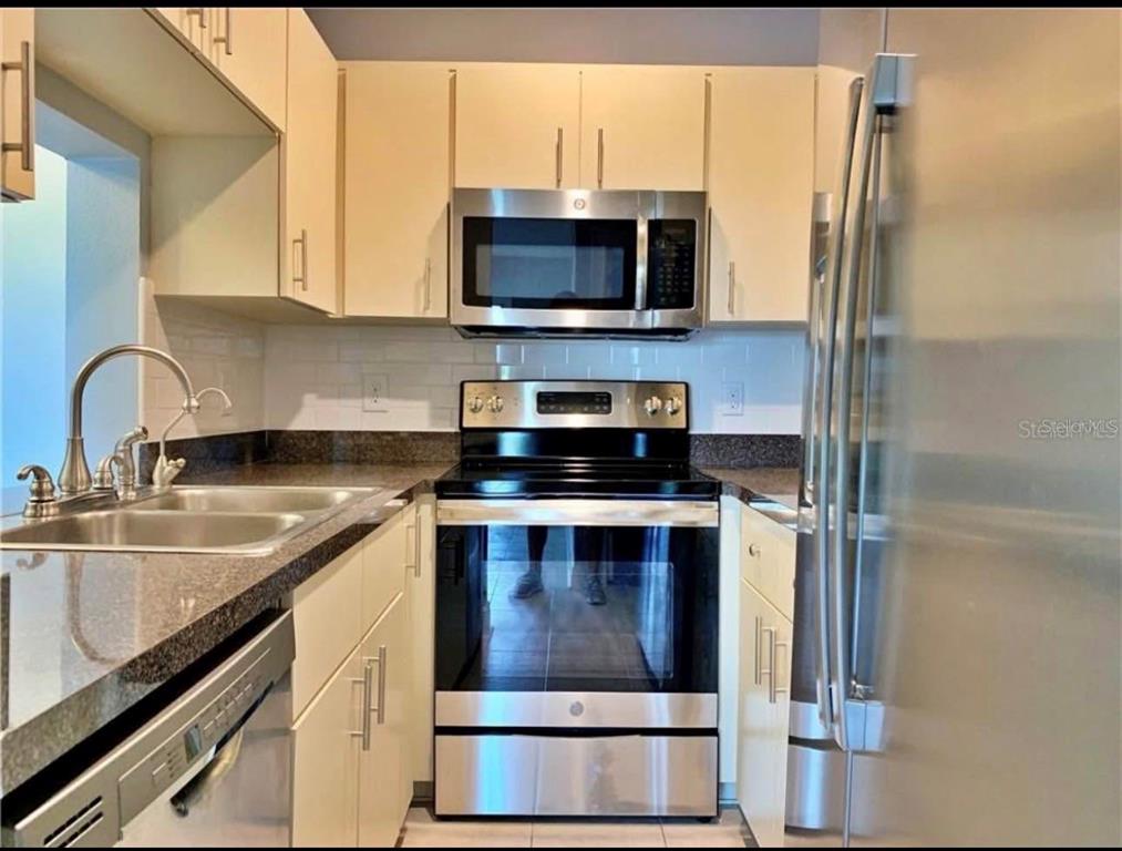 1135 S PINE RIDGE CIRCLE UNIT E3, SANFORD, FL — photo 2 of 7