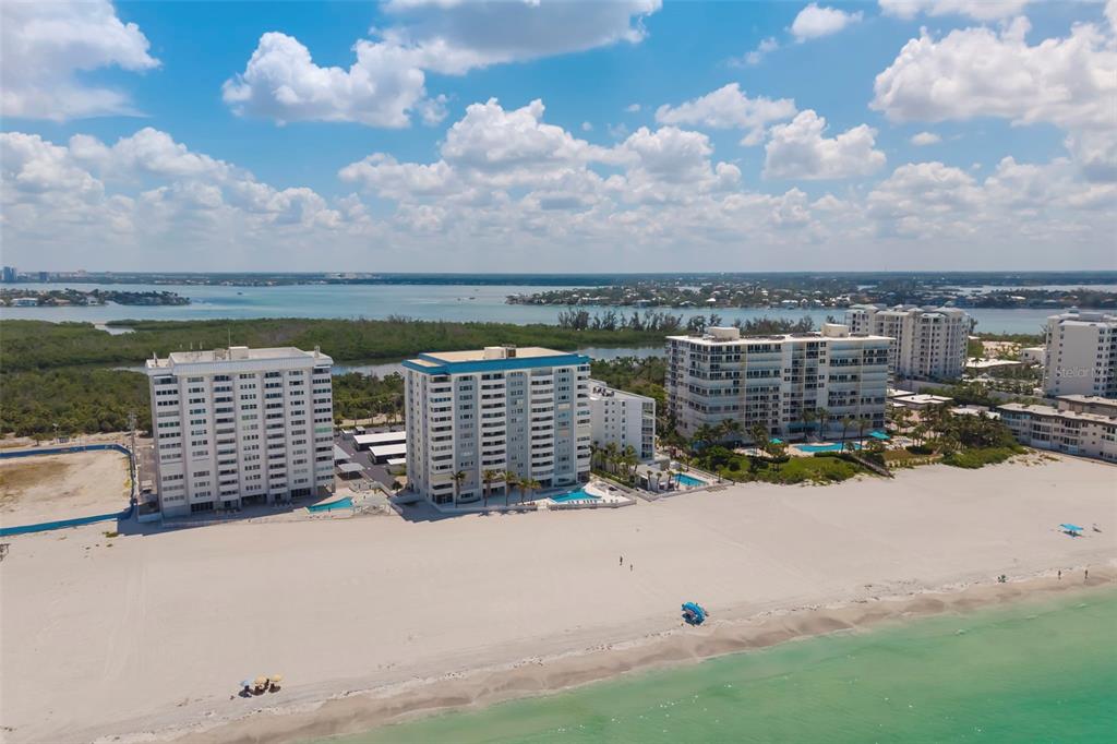 1750 BENJAMIN FRANKLIN DRIVE UNIT 6F