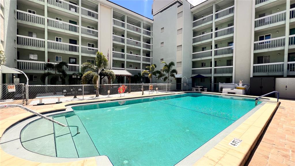 801 83RD AVENUE N UNIT 114, ST PETERSBURG, FL — photo 2 of 34