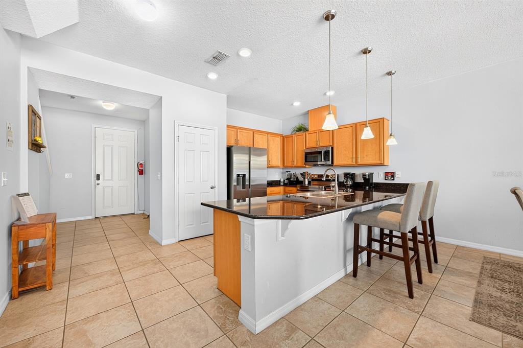5109 KILLARNEY WAY, KISSIMMEE, FL — photo 4 of 29