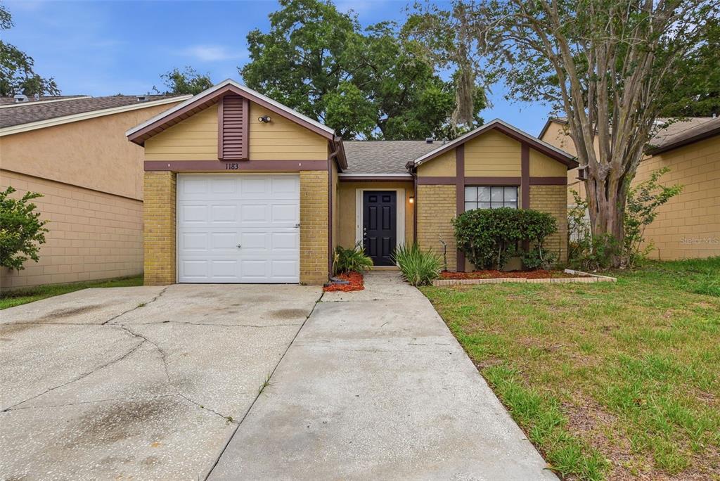 1183 PIN OAK DRIVE