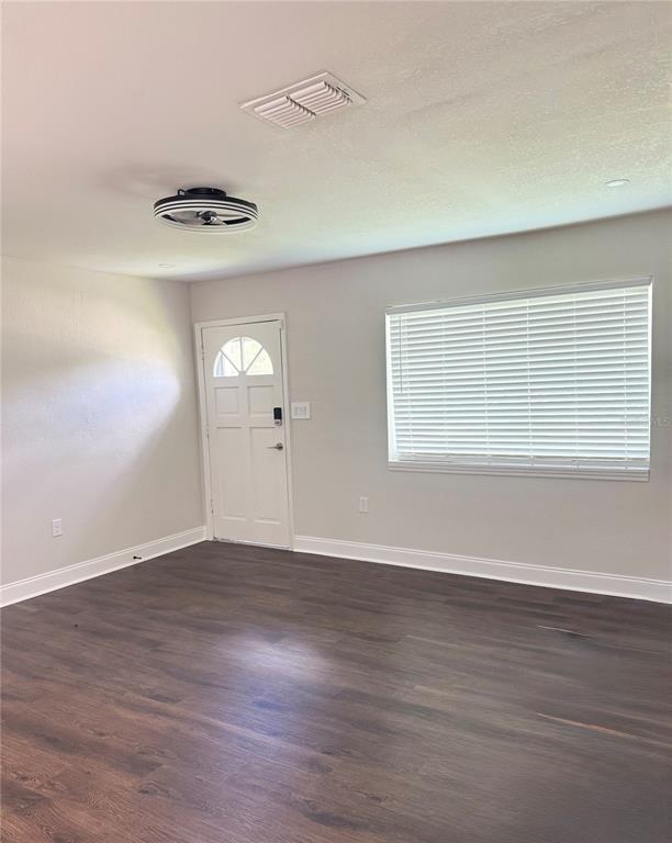 3612 WELLS STREET, ORLANDO, FL — photo 4 of 29