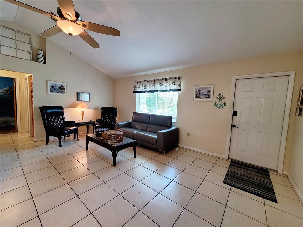 18710 VAN NUYS CIRCLE, PORT CHARLOTTE, FL — photo 4 of 30