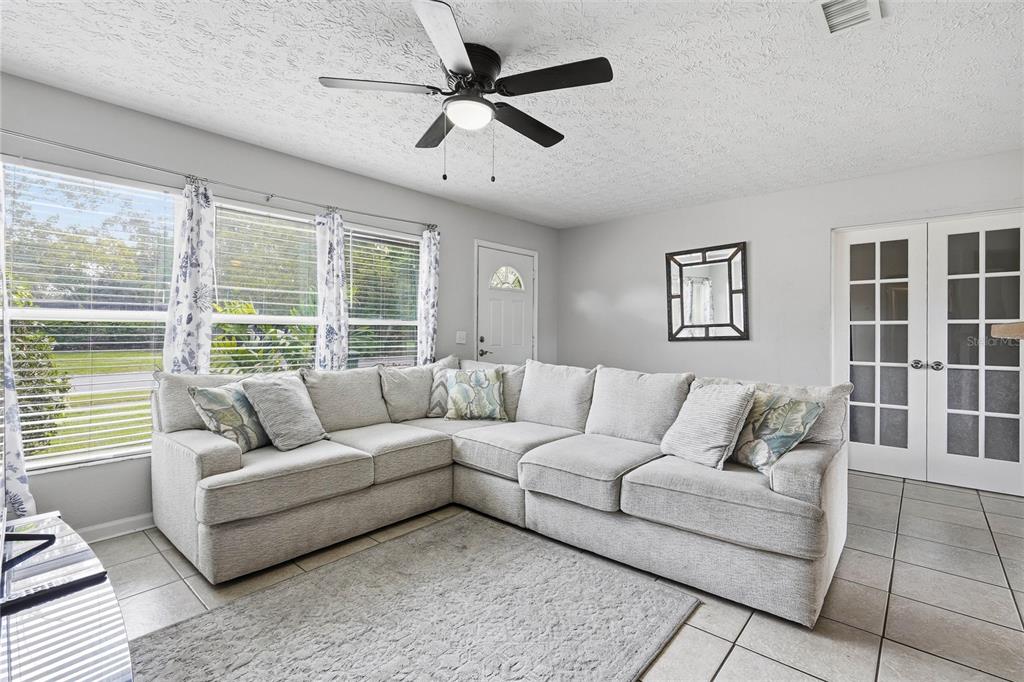 11685 SHELLFISH DRIVE, JACKSONVILLE, FL — photo 3 of 30
