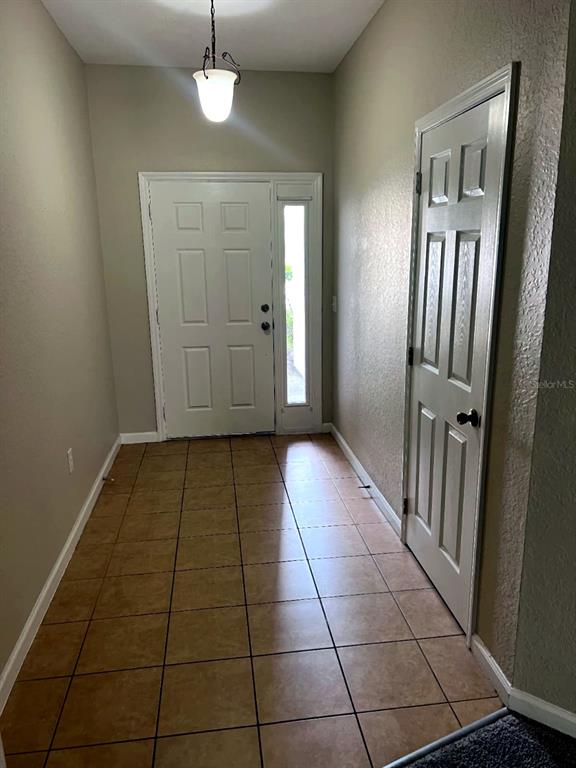 13926 DOVE WING COURT, ORLANDO, FL — photo 2 of 17