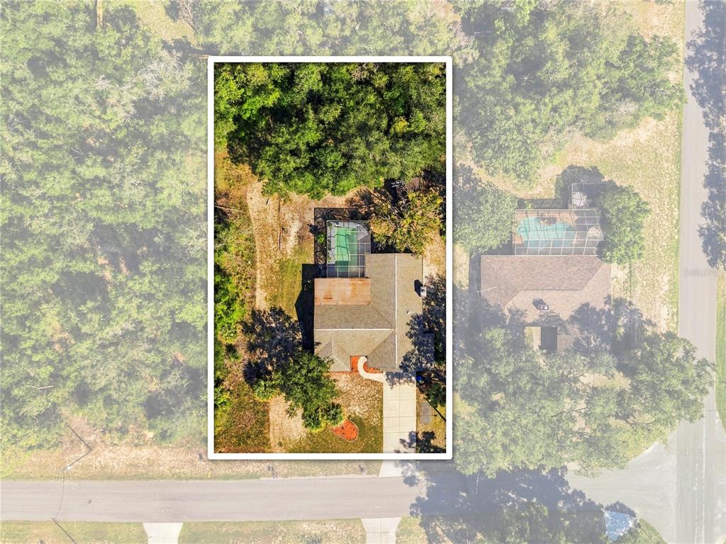 8382 PINEWOOD AVENUE, BROOKSVILLE, FL — photo 5 of 31