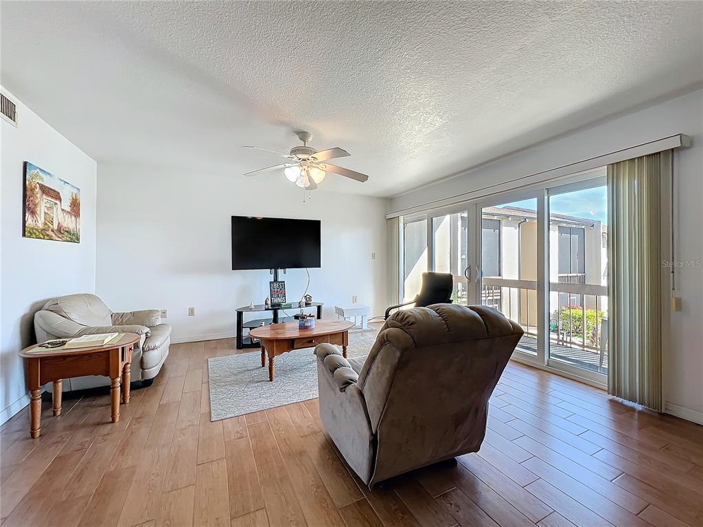 562 ORANGE DRIVE UNIT 33, ALTAMONTE SPRINGS, FL — photo 4 of 22