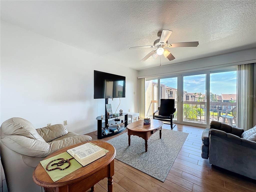 562 ORANGE DRIVE UNIT 33, ALTAMONTE SPRINGS, FL — photo 5 of 22