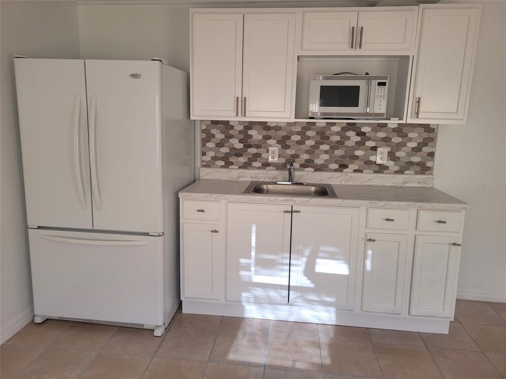 2108 RIDGEMORE DRIVE, VALRICO, FL — photo 3 of 29