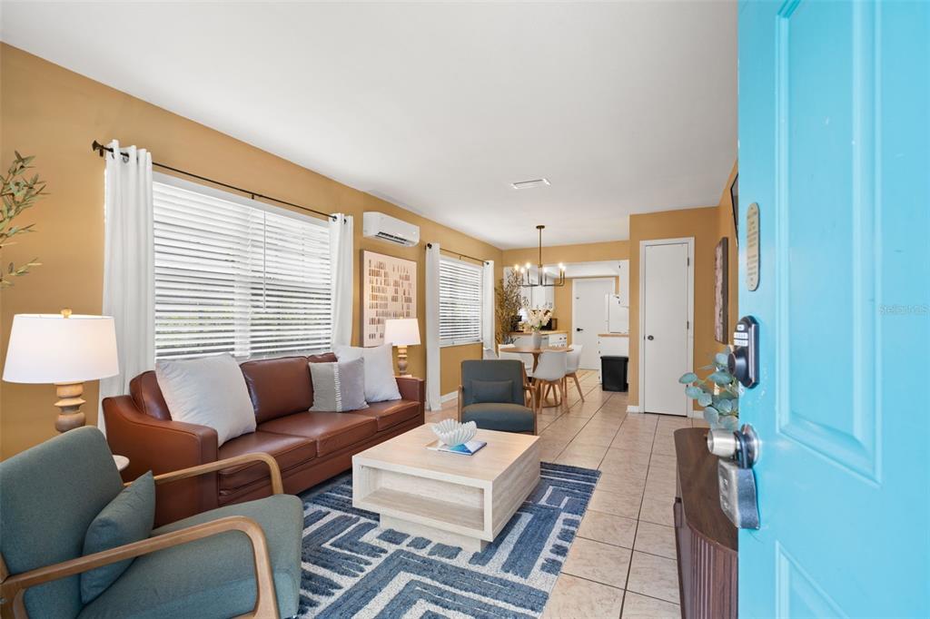 201 GLENDALE DRIVE UNIT C, BRANDON, FL — photo 2 of 22