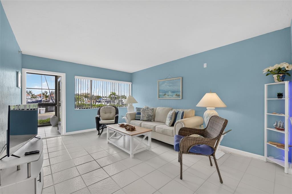 3160 MATECUMBE KEY ROAD UNIT 218, PUNTA GORDA, FL — photo 5 of 30