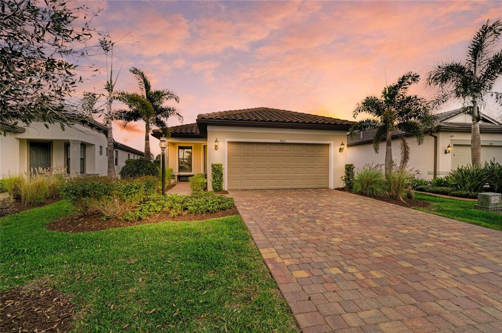 7013 HANOVER COURT