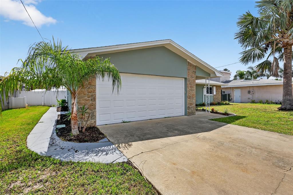 2175 EDYTHE DRIVE, DUNEDIN, FL — photo 5 of 30