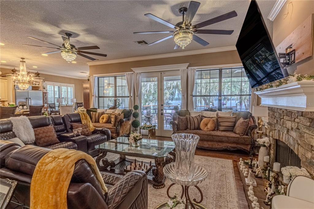 19529 DORR ROAD, ALTOONA, FL — photo 4 of 30