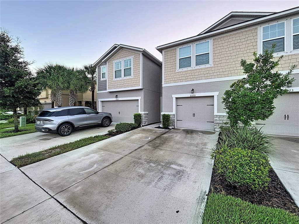 6025 GRAND SONATA AVENUE, LUTZ, FL — photo 4 of 29