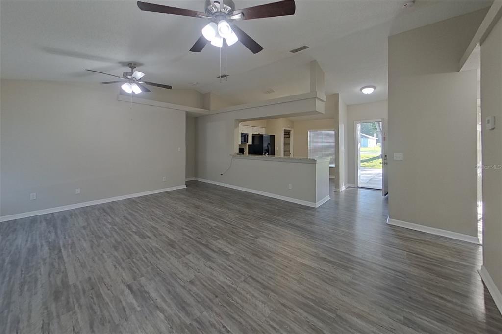 15201 MARGAUX DRIVE, CLERMONT, FL — photo 3 of 16