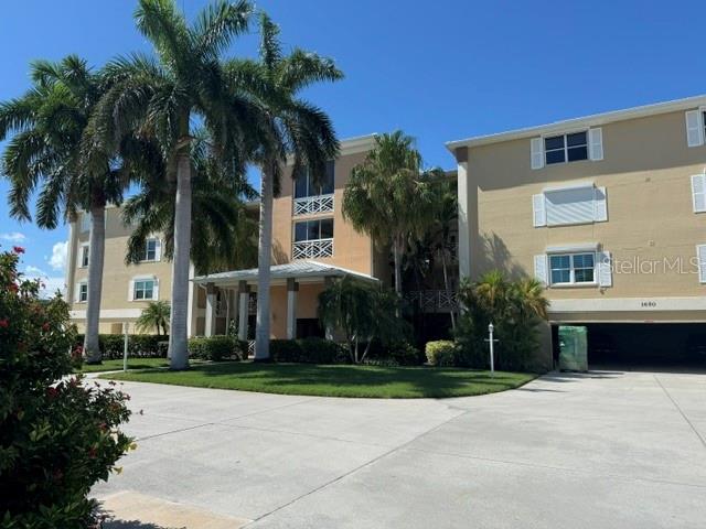 1650 W MARION AVENUE UNIT 144