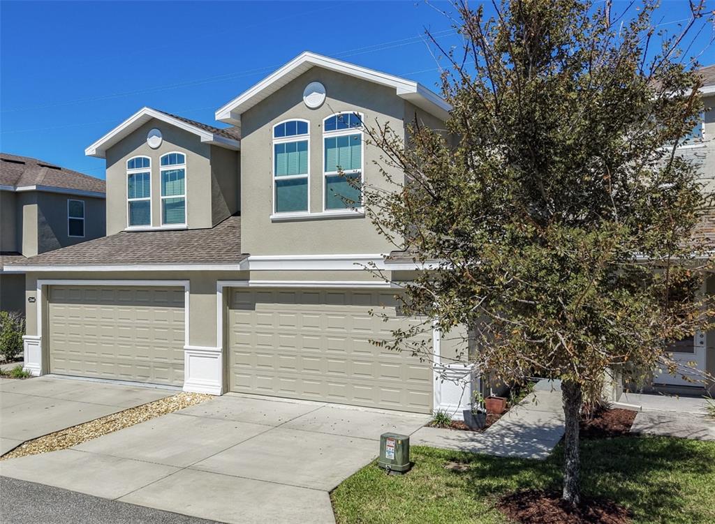 2270 MONTVIEW DRIVE, CLEARWATER, FL — photo 2 of 56