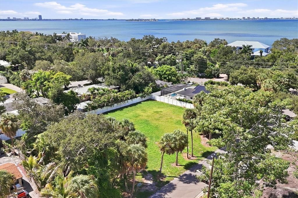 940 22ND STREET, SARASOTA, FL — photo 2 of 19