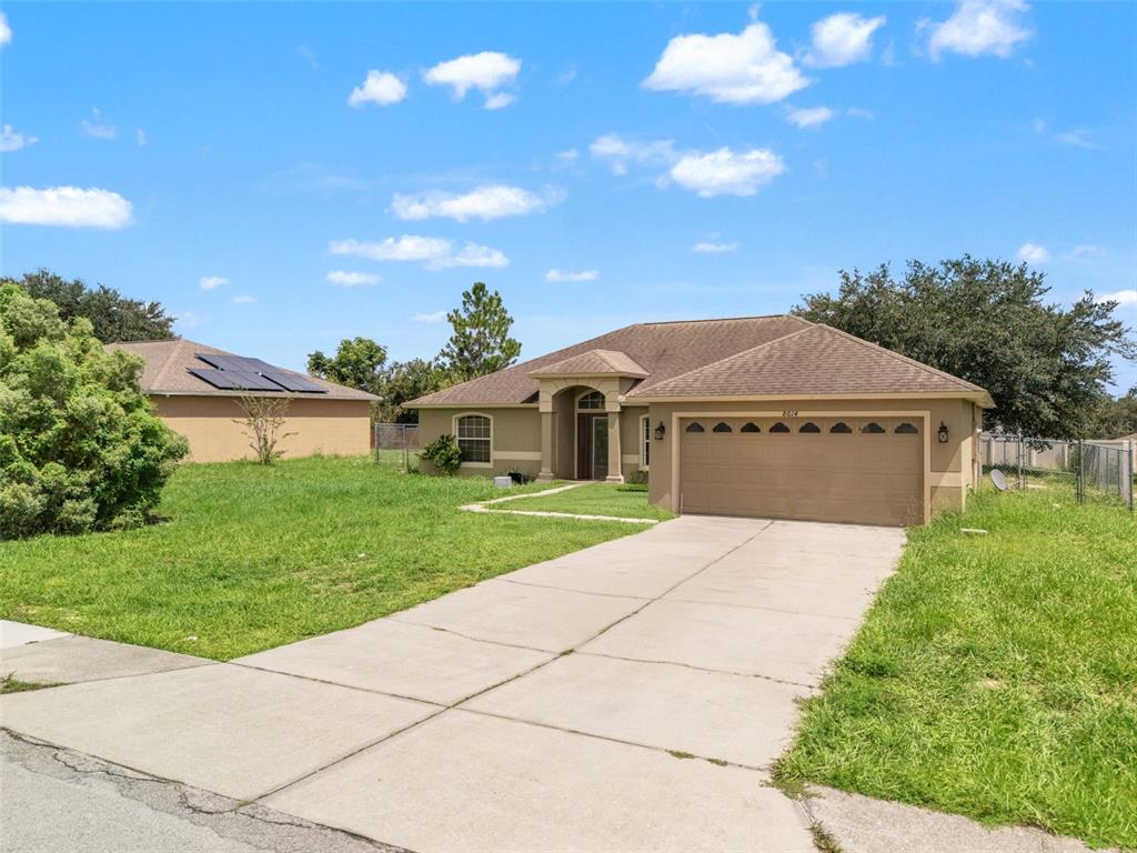 8014 CARDINAL WINDS LANE, MASCOTTE, FL — photo 2 of 30