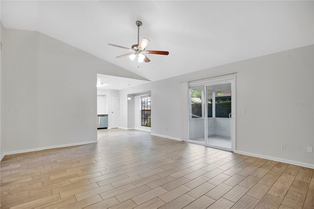 654 CYPRESS LANE, WINTER SPRINGS, FL — photo 5 of 30
