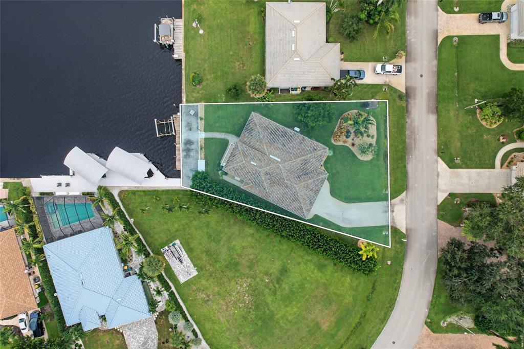 111 NEWPORT CAY, NAPLES, FL — photo 5 of 30