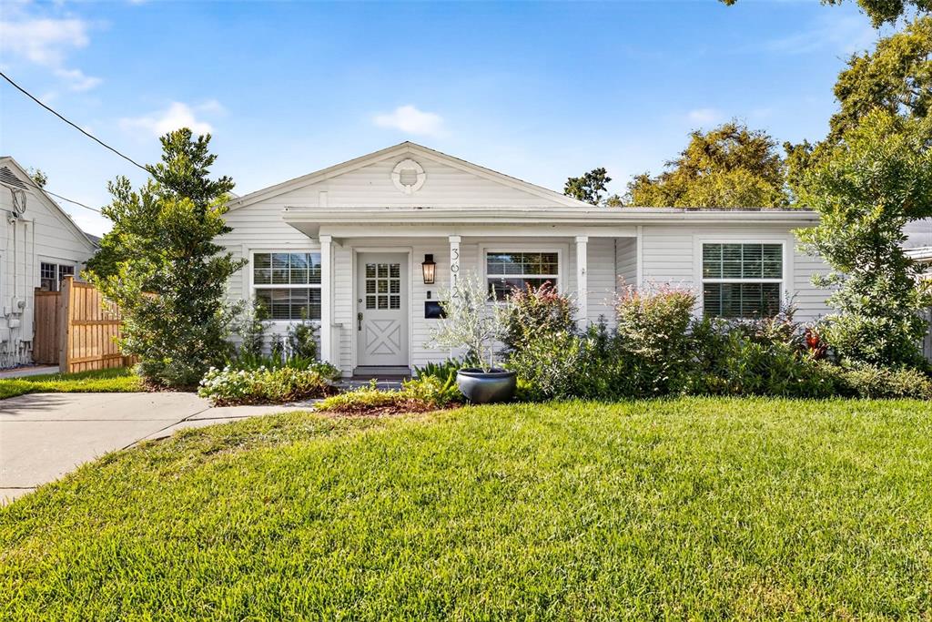 3612 W SANTIAGO STREET