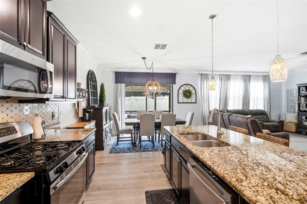 917 TERRA VISTA STREET, BRANDON, FL — photo 5 of 30